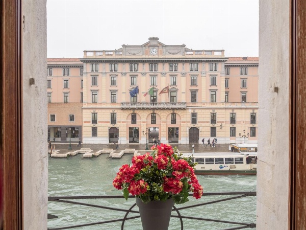 Grand Canal Suite by Wonderful Italy Main image